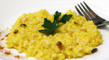 Risotto s hříbky a šafránem.