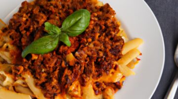 Lazaně s bolognese omáčkou