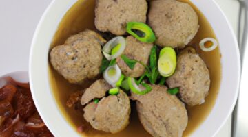 Bakso – indonéské masové kuličky.