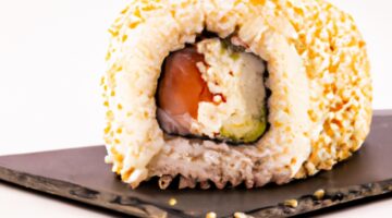 Sushi maso z lososa s rýží