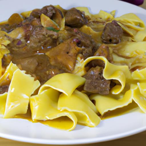 Hovězí bourguignon s tagliatelle