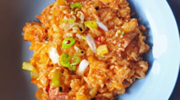 Kimchi fried rice with vegetables