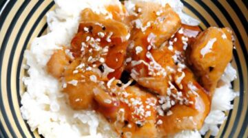 Japonské kuřecí teriyaki s rýží