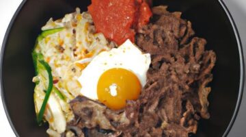 Korejský bibimbap s hovězím masem